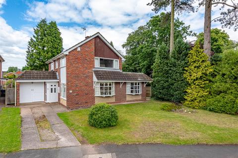 4 bedroom detached house for sale, 1 Fairfield Drive, Codsall, Wolverhampton, WV8 2AB