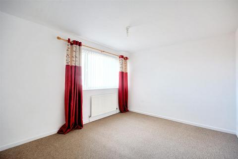 3 bedroom terraced house for sale, Airedale Court, Chilwell, Nottingham