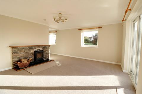 7 Valentines, Dulverton, TA22 9ED
