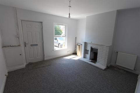 3 bedroom house to rent, North Road, Brentwood