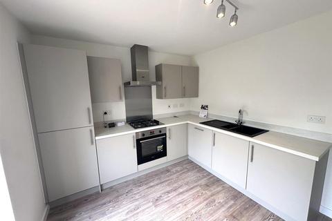 2 bedroom end of terrace house to rent, Blackwell Mews, Birmingham B31