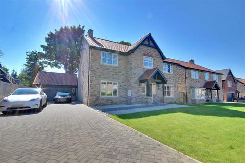 5 bedroom detached house for sale, Paddock View, Walkington, Beverley