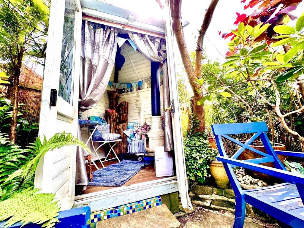 Summer house