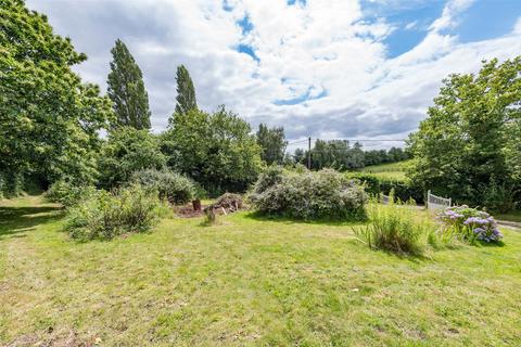 2 bedroom semi-detached house for sale, Church End,, Ipswich IP9