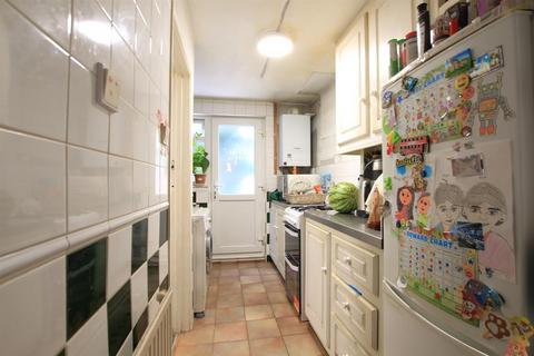 153 Martindale Road, Hounslow, TW4 7EZ