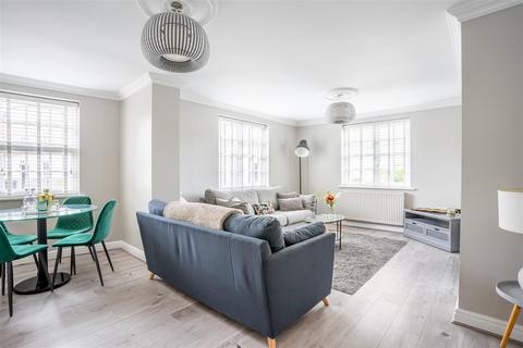 1 bedroom flat to rent, Hardisty Cloisters, York, YO26 4ZN