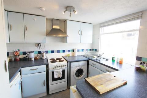 1 bedroom flat to rent, Quayfil House, 24-25 Broad Street, Brighton