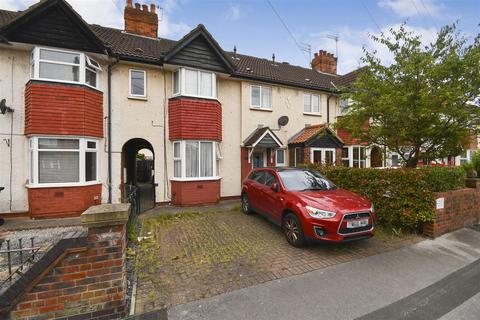 3 bedroom terraced house for sale, Aylesbury Grove, Hull