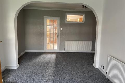 2 bedroom terraced house for sale, Chester Road, Hull