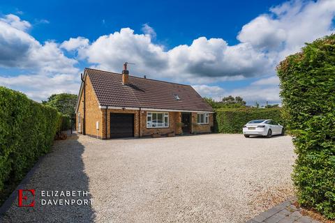 3 bedroom detached bungalow for sale, Wall Hill Road, Corley