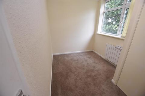 1 bedroom apartment to rent, Puxton Drive, Kidderminster DY11