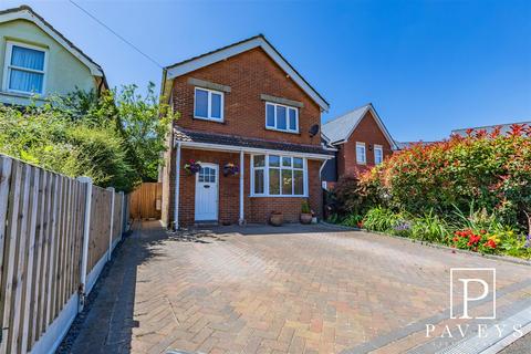 3 bedroom detached house for sale, Thoroughgood Road, Clacton-On-Sea