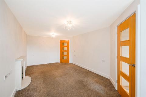 1 bedroom retirement property to rent, Snakes Lane West, Woodford Green