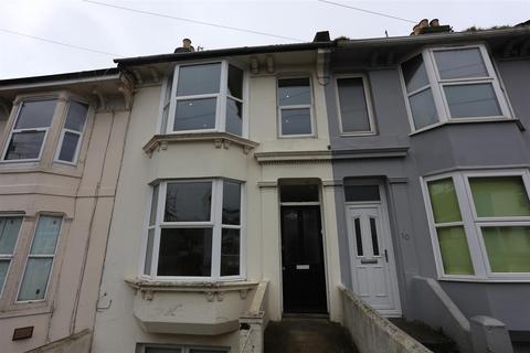 3 bedroom maisonette to rent, Caledonian Road, Brighton