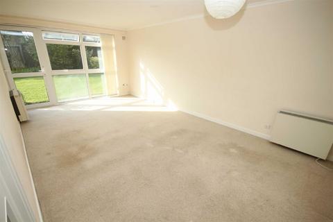 2 bedroom flat to rent, 2 BerrylandsCambridge