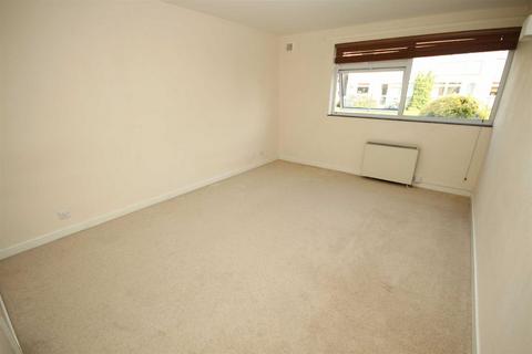 2 bedroom flat to rent, 2 BerrylandsCambridge