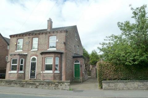 3 bedroom semi-detached house to rent, Park Road, Timperley, Cheshire