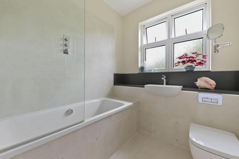 41 De Frene Road, London, SE26 4AF