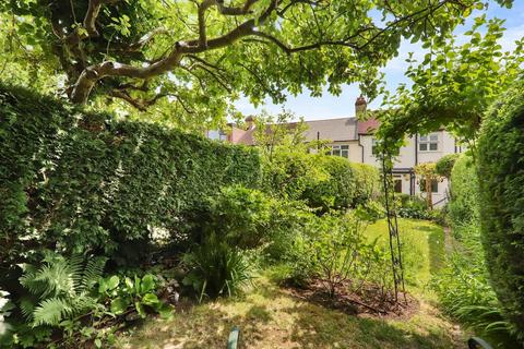 41 De Frene Road, London, SE26 4AF