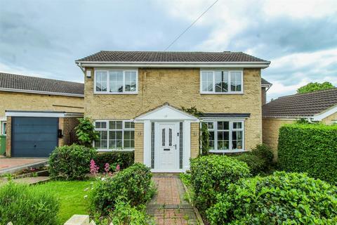 4 bedroom detached house for sale, Sandholme Drive, Ossett WF5