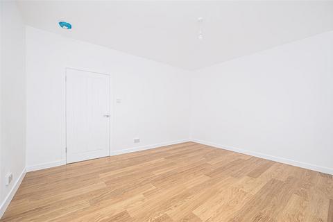 2 bedroom flat for sale, 4 Burns Street, Dunfermline, KY12 9EL