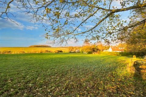 5 bedroom chalet for sale, Bedford Road, Stagsden