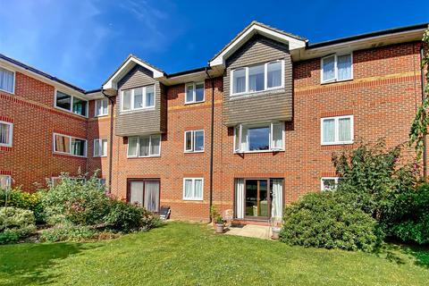 1 bedroom apartment for sale, Irvine Road, Littlehampton BN17