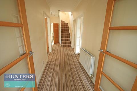 4 bedroom detached house for sale, Bingley Road Heaton, Bradford, West Yorkshire, BD9 6HR - SR