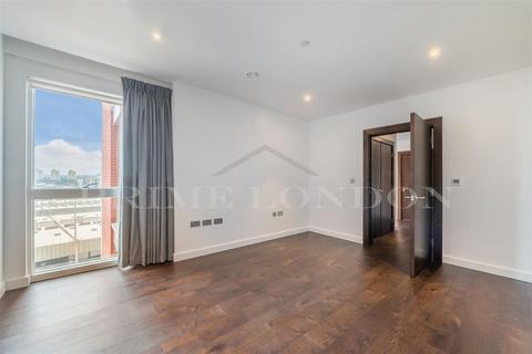 2 bedroom apartment to rent, Kennedy Building, Lexington Gardens, London