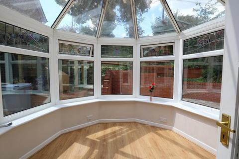 24 Bramble Close, Uppingham, Oakham, LE15 9PH