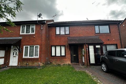 2 bedroom terraced house to rent, Danehurst Place, Andover