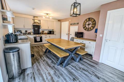 78 Merlin Road, Corby, NN17 5FQ