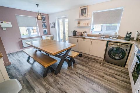 78 Merlin Road, Corby, NN17 5FQ