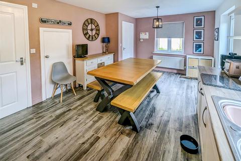 78 Merlin Road, Corby, NN17 5FQ