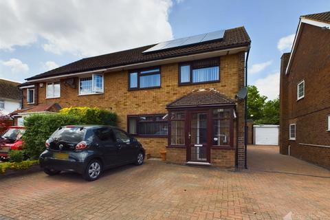 3 bedroom semi-detached house for sale, Sakins Croft, Harlow CM18