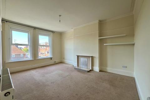 3 bedroom flat to rent, Salisbury Road, Southsea