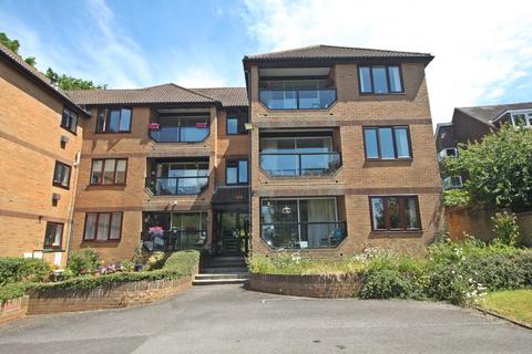 2 bedroom apartment for sale, Sedgemead, Netley Abbey, Southampton