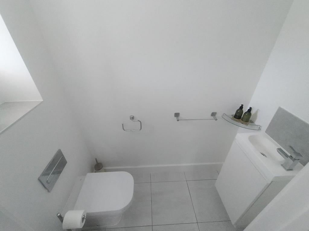 WC.jpg