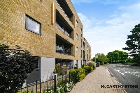 1 bedroom apartment for sale, Isabella House, Hale Road, Gascoyne Way, Hertford, SG13 8EN