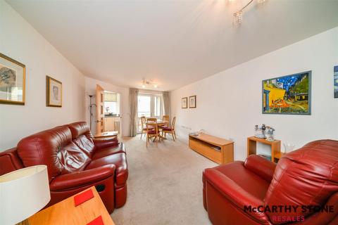 1 bedroom apartment for sale, Isabella House, Hale Road, Gascoyne Way, Hertford, SG13 8EN