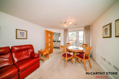 1 bedroom apartment for sale, Isabella House, Hale Road, Gascoyne Way, Hertford, SG13 8EN