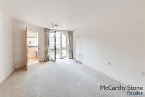 1 bedroom apartment for sale, Isabella House, Hale Road, Gascoyne Way, Hertford, SG13 8EN