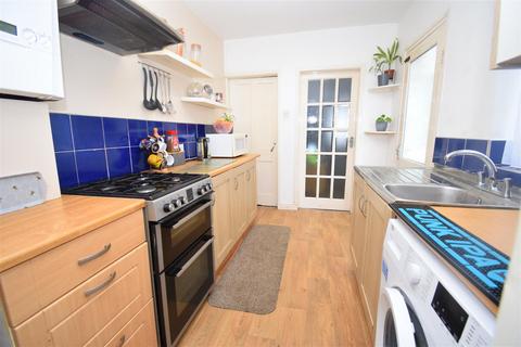 2 bedroom terraced house for sale, Cambridge Street, Rugby CV21