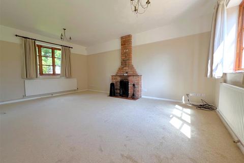 4 bedroom detached house to rent, Montgomery Avenue, Hampton-On-The-Hill, Warwick