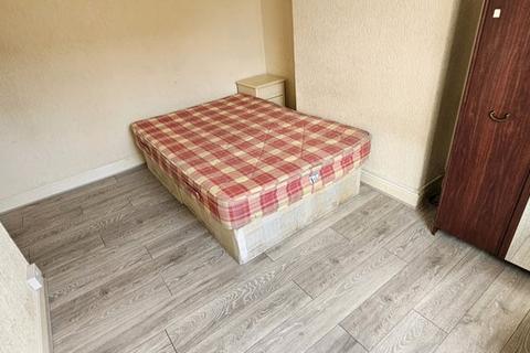 undefined, Goulden Street (Room, House share), Salford M6
