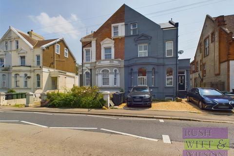 6 bedroom semi-detached house for sale, Sedlescombe Road South, St Leonards On Sea