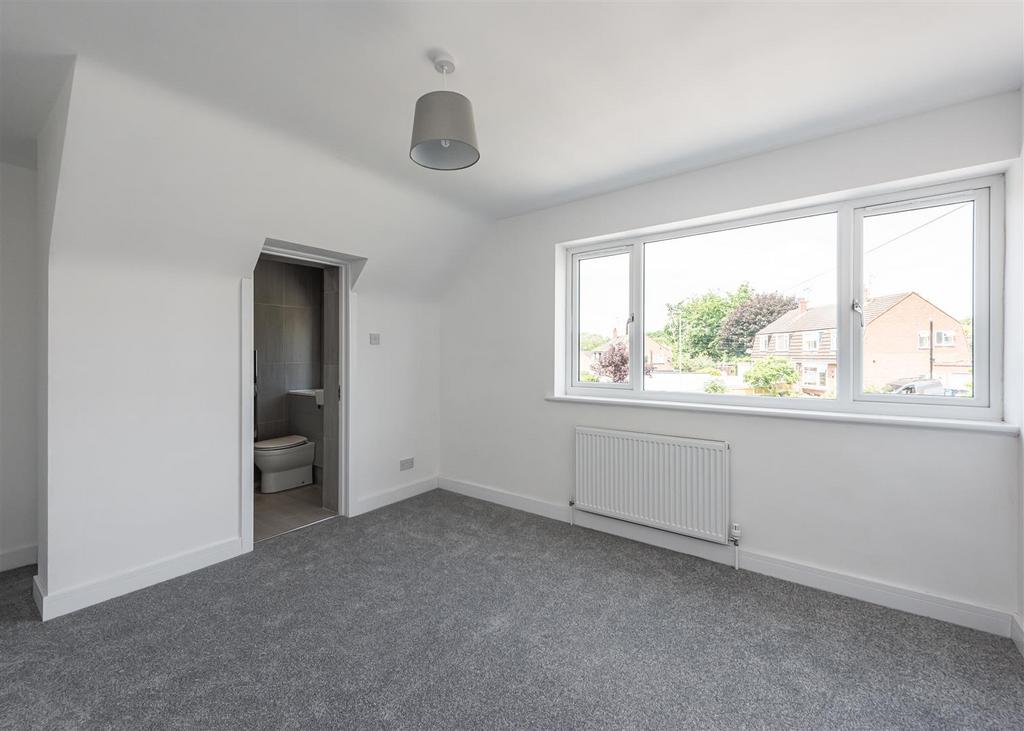 91 Planks Lane-bed1.jpg