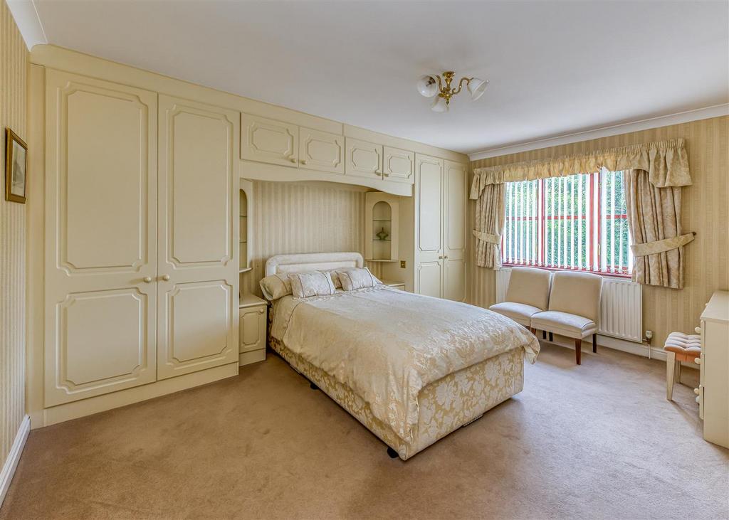 6 Bratch Hollow-bed1a.jpg