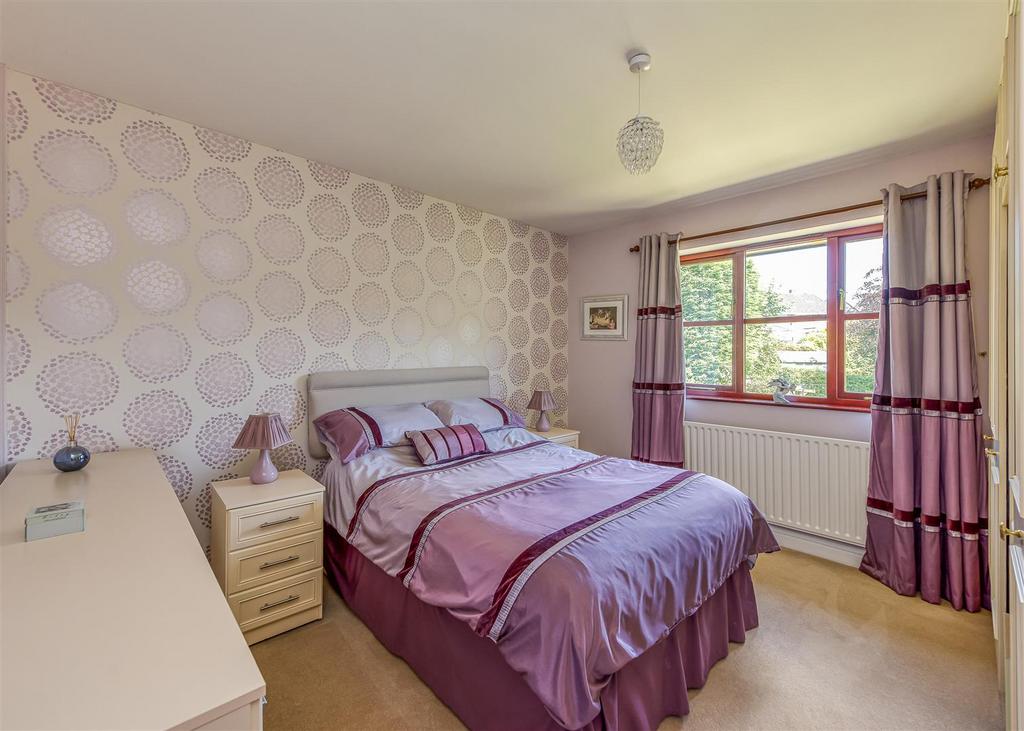 6 Bratch Hollow-bed3.jpg
