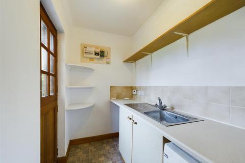19 Nellfield Road, Crieff, PH7 3DU